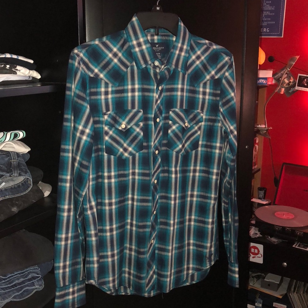 American Eagle long sleeve blue flannel
